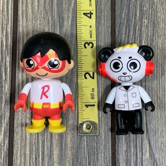 Ryans World Action Figures Police Panda Remka Alien Professor Toy Lot 6 3 Inch - Picture 4 of 5